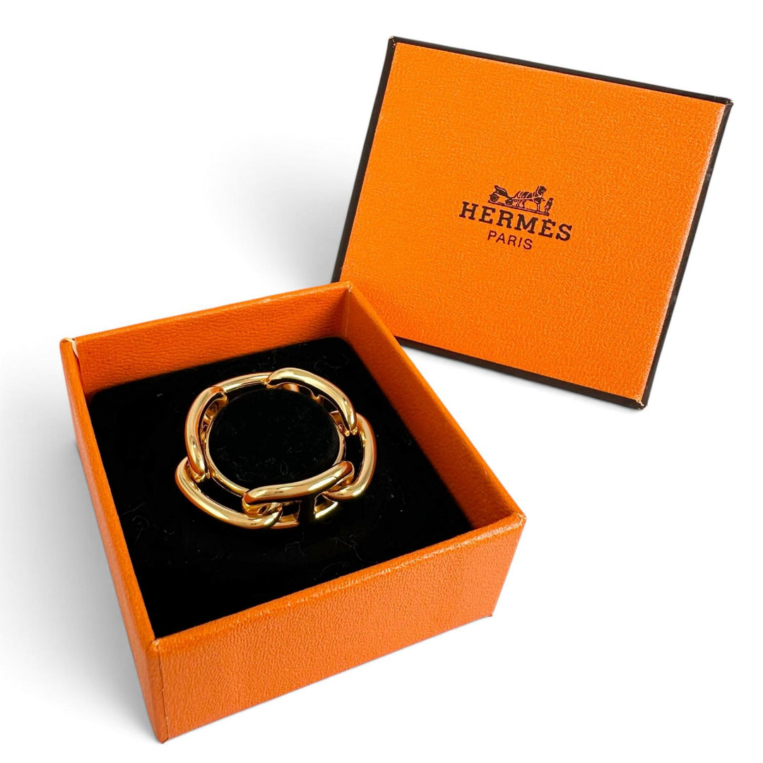Excellent HERMES Scarf ring Regate ChÃ©ne Dunkel gold Gold Plated Women