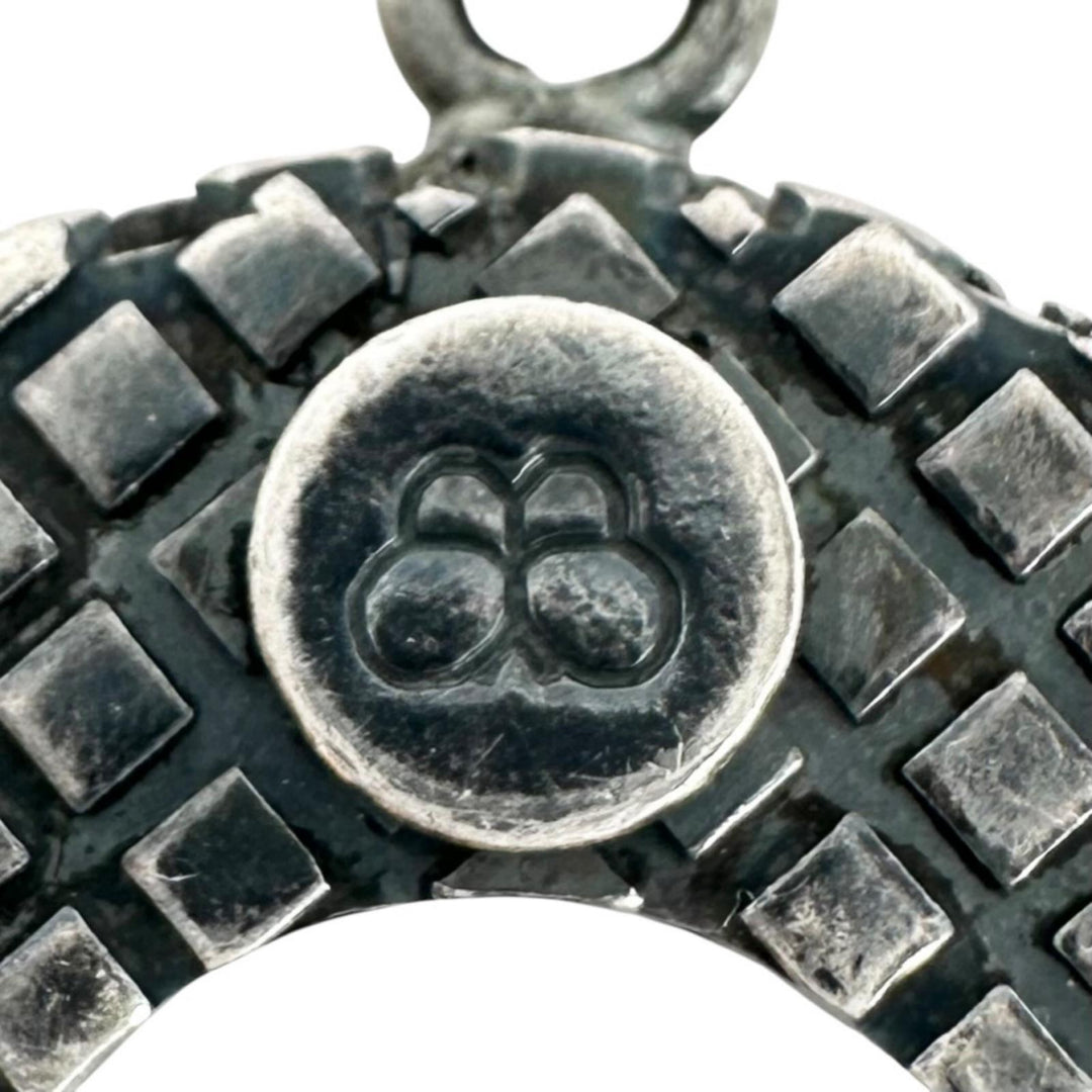 Great BOTTEGAVENETA Necklace Smoked finish, long circle Silver SV925 Women