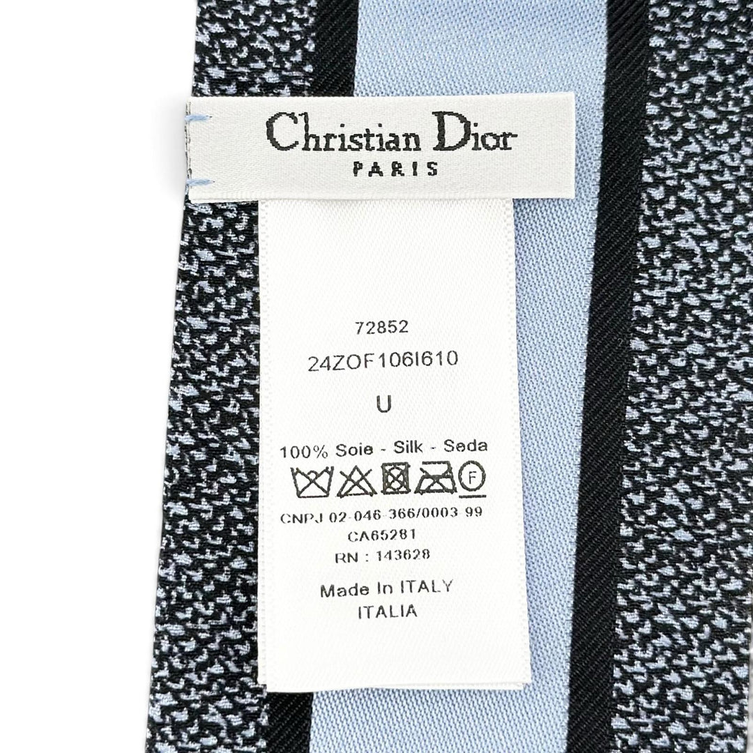 Excellent Christian Dior scarf Zodiac Fantastico Multi silk Women 24ZOF1061610