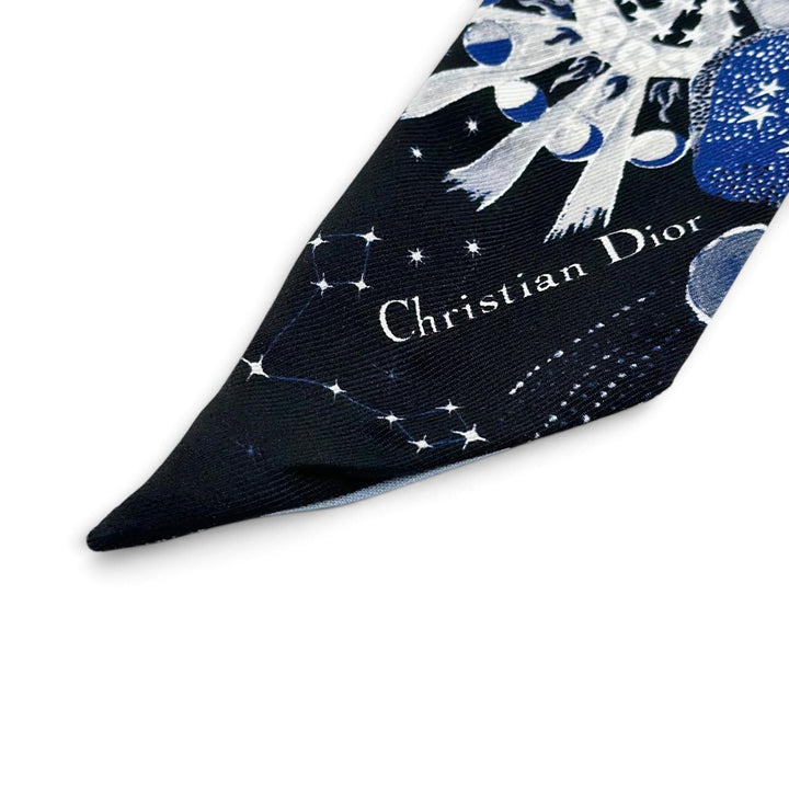 Excellent Christian Dior scarf Zodiac Fantastico Multi silk Women 24ZOF1061610