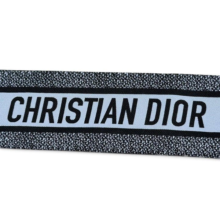 Excellent Christian Dior scarf Zodiac Fantastico Multi silk Women 24ZOF1061610