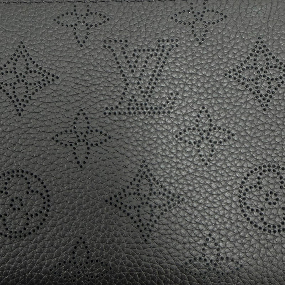 Excellent LOUIS VUITTON Purse Zippy wallet Zip Around black Mahina Women M61867