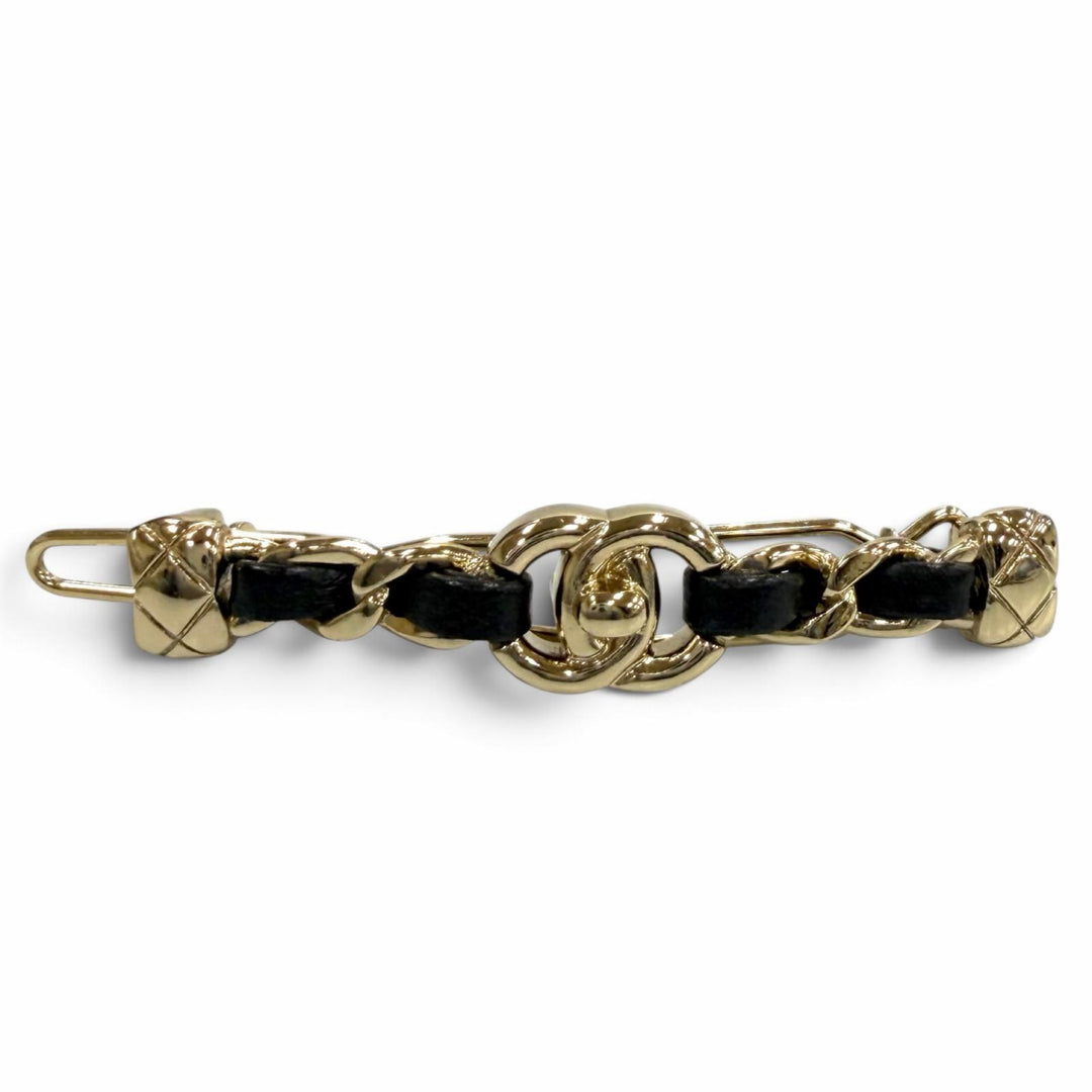 Excellent CHANEL Valletta COCO Mark Turnlock Motif Matelassé gold Women B21S