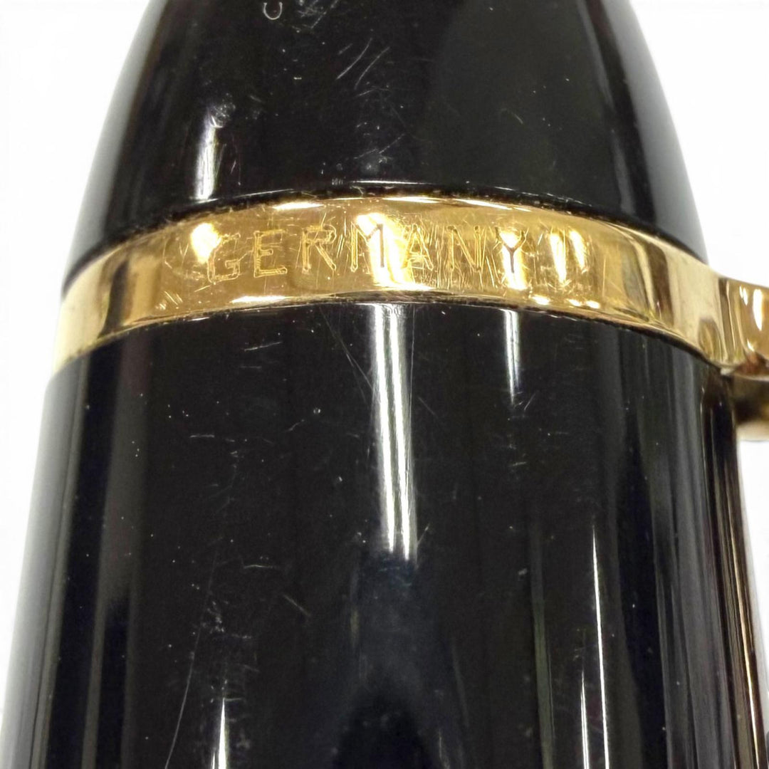 Great MONTBLANC fountain pen Meisterstück 146 white star black 14K mens