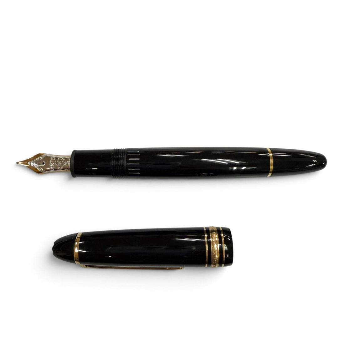 Excellent MONTBLANC fountain pen Meisterstück 146 white star black 14K mens