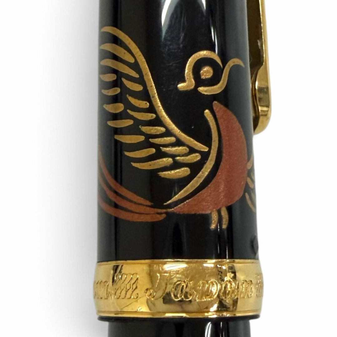 Very Good PLATINUM fountain pen Makie Phoenix design, made by Ippei, cap type.