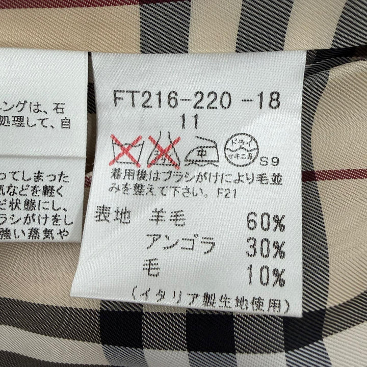 Excellent BURBERRY LONDON coat belted jacket with Nova Check pattern lining. 11