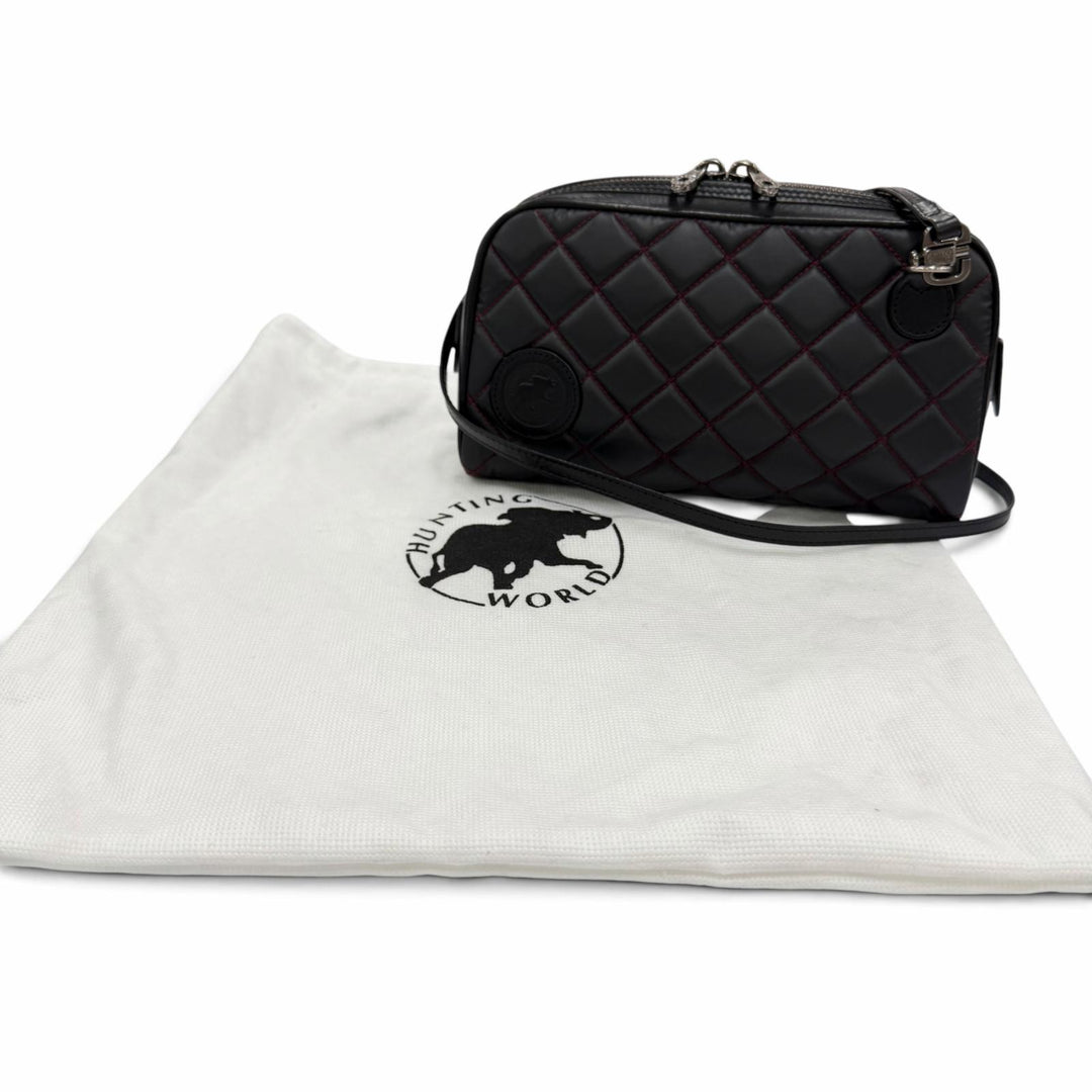 Excellent HUNTING WORLD Shoulder Bag Batue Surpass Quilted Leather Cosmetic Bag