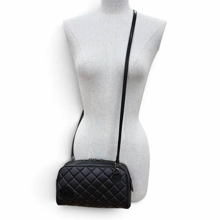 Excellent HUNTING WORLD Shoulder Bag Batue Surpass Quilted Leather Cosmetic Bag