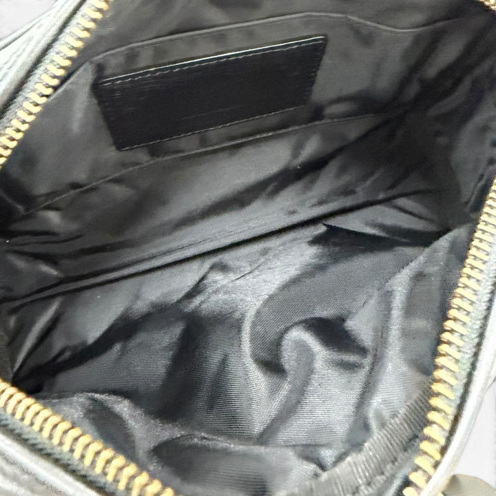 Excellent HUNTING WORLD Shoulder Bag Batue Surpass Quilted Leather Cosmetic Bag