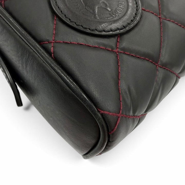 Excellent HUNTING WORLD Shoulder Bag Batue Surpass Quilted Leather Cosmetic Bag