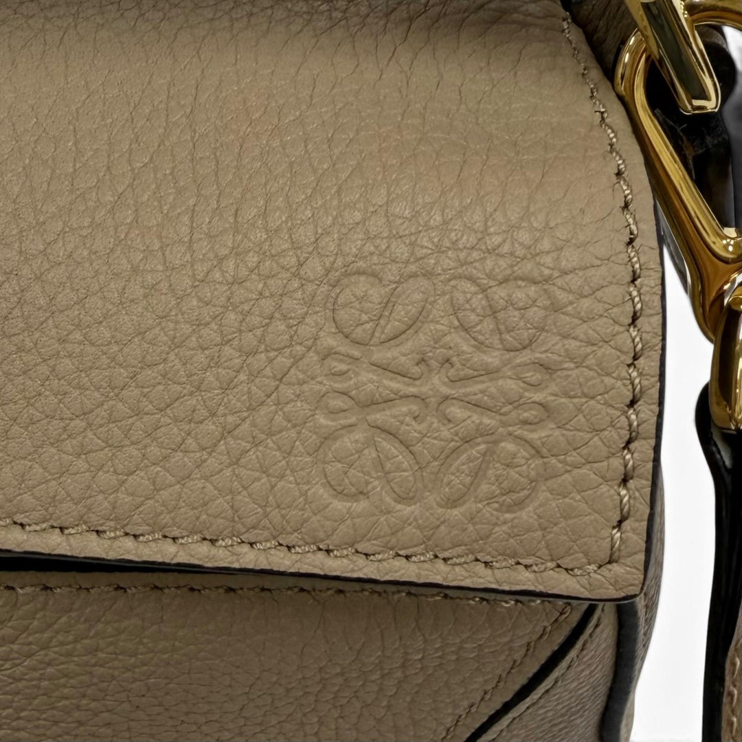 Excellent LOEWE Shoulder Bag Puzzle mini 2-way leather handbag beige A510U95X27