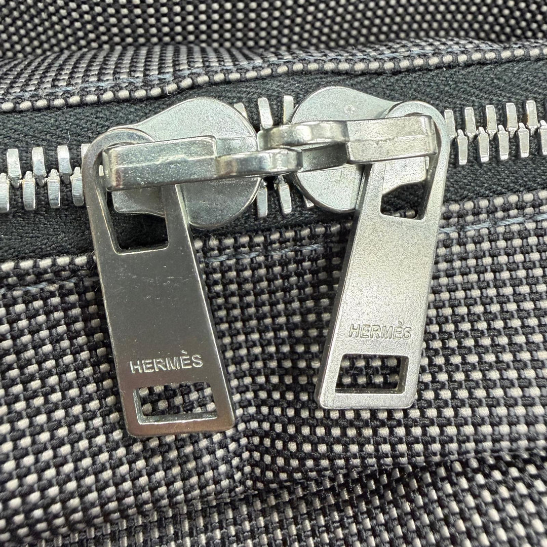Excellent HERMES Tote Bag Her Line MM Serie Metal canvas with padlock and lock.