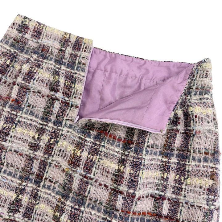 Excellent CHANEL Tweed skirt COCO Button, metallic thread 36 05A P26901V17347