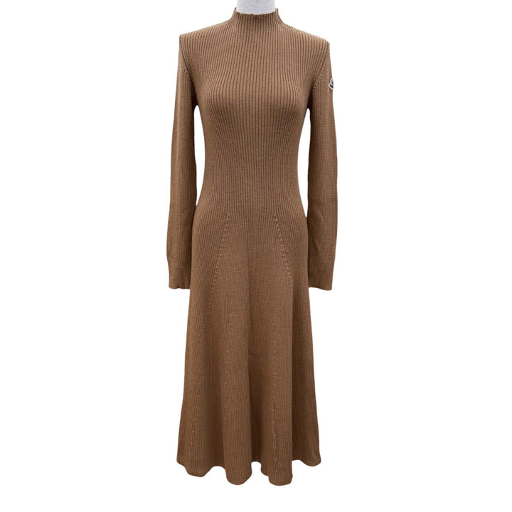 Great MONCLER one piece ABITO Long-sleeved knit top with logo patch Brown S