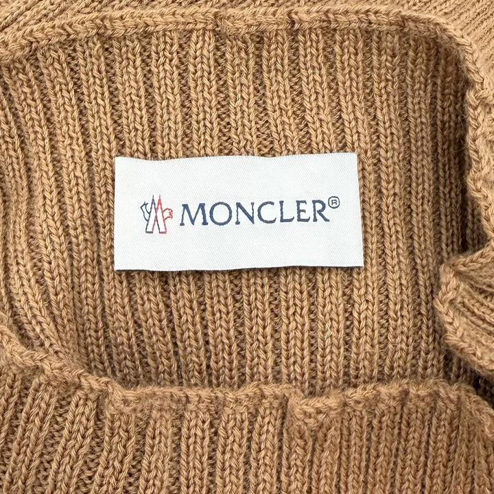 Great MONCLER one piece ABITO Long-sleeved knit top with logo patch Brown S