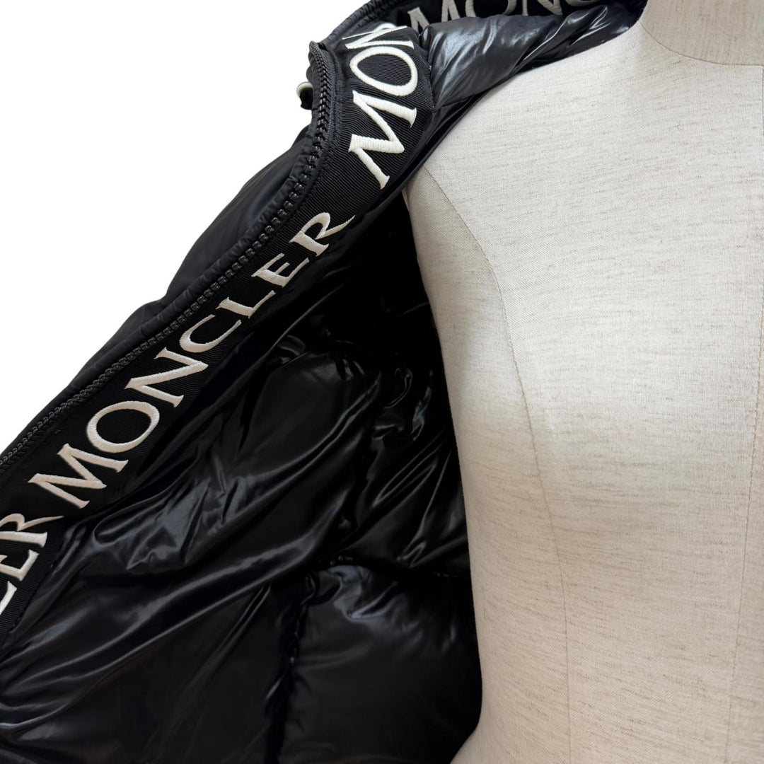 Great MONCLER Down jacket MONTCLA Logo embroidered hooded zip-up jacket Nylon 00