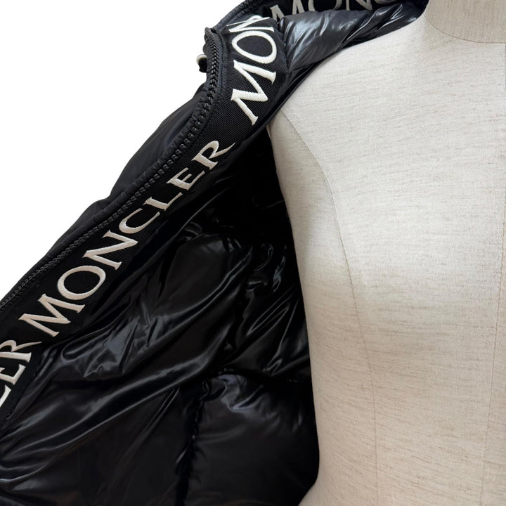 Great MONCLER Down jacket MONTCLA Logo embroidered hooded zip-up jacket Nylon 00