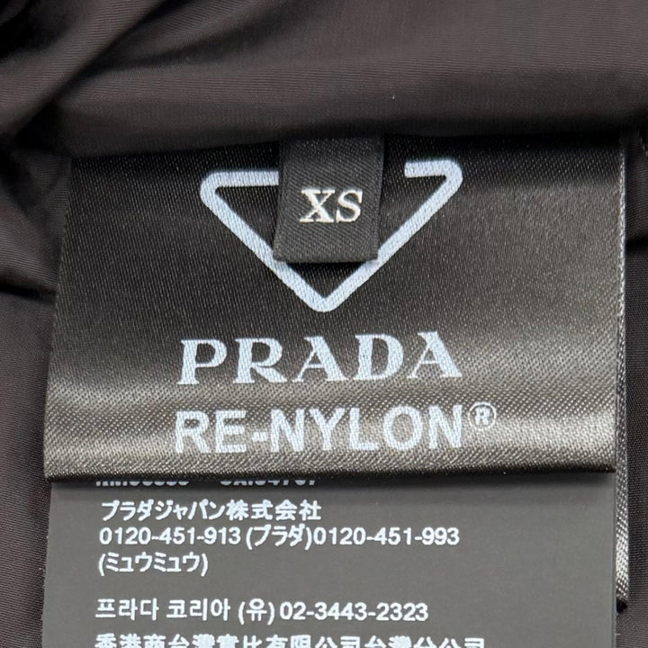 Great PRADA Jacket Zip-up, padded black Nylon mens XS SGC912 S000 1W09