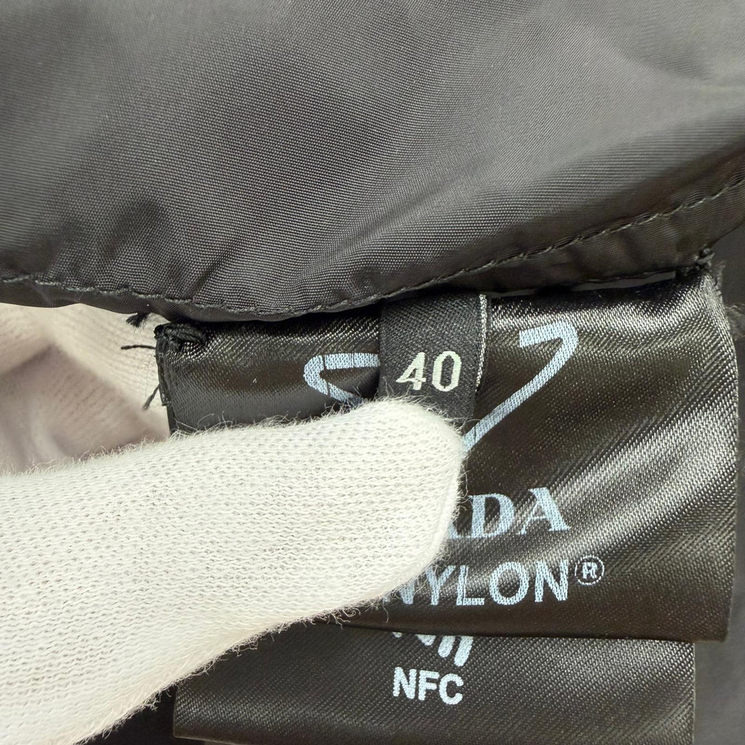 Excellent PRADA trench coat Triangle logo belt included black Women 40 292172