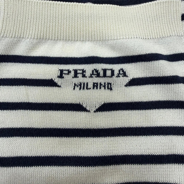Pristine PRADA Shorts Border Pattern Triangle Logo Knit white silk