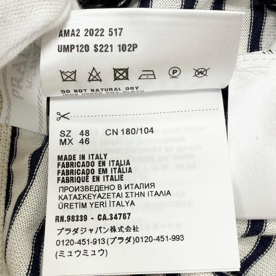 Pristine PRADA Shorts Border Pattern Triangle Logo Knit white silk