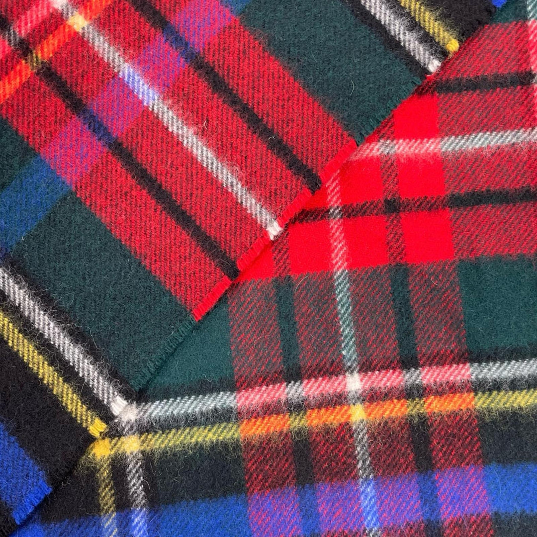 Excellent Johnstons of Elgin Scarf Tartan check fringe Multi cashmere Women