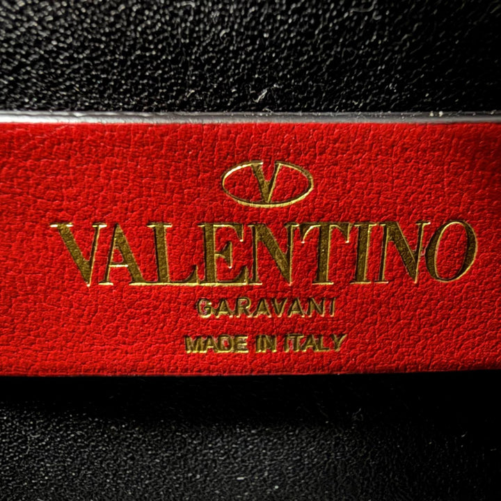 Excellent VALENTINO Cosmetics Pouch V-logo leather zip-up black XW2P0X38ZXL