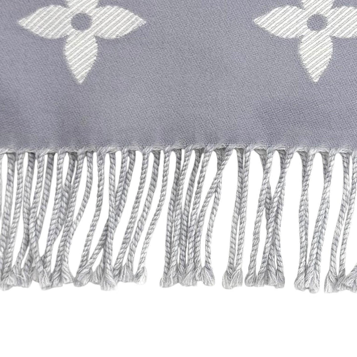 Great LOUIS VUITTON Scarf LV Essential Scarf Monogram fringe wool Women M77727