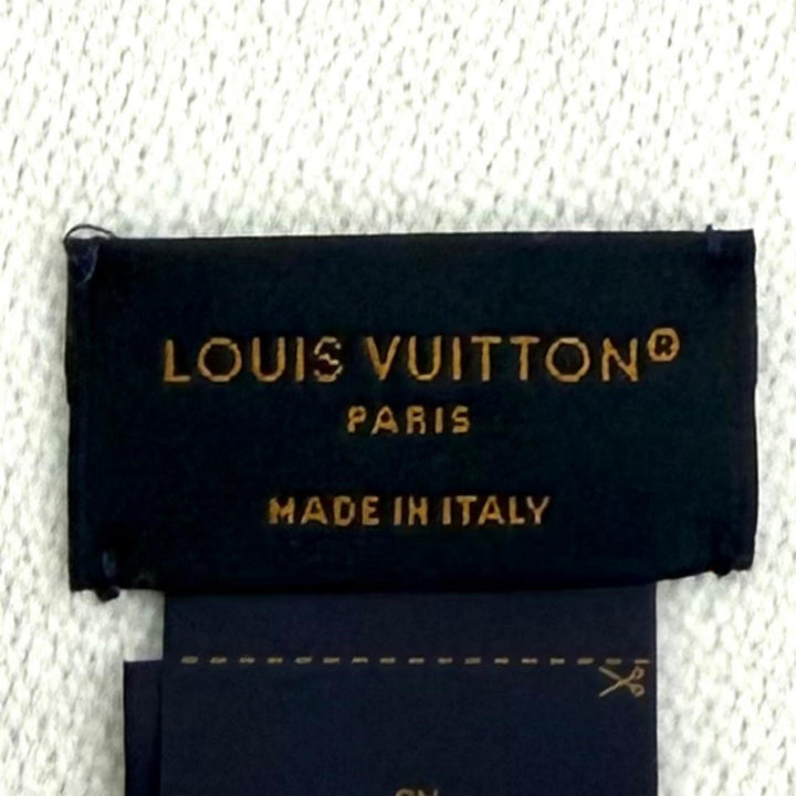 Great LOUIS VUITTON Scarf LV Essential Scarf Monogram fringe wool Women M77727