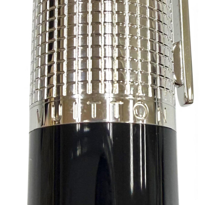 Excellent LOUIS VUITTON Ballpoint pen Dock lacquer Cap type black Resin mens