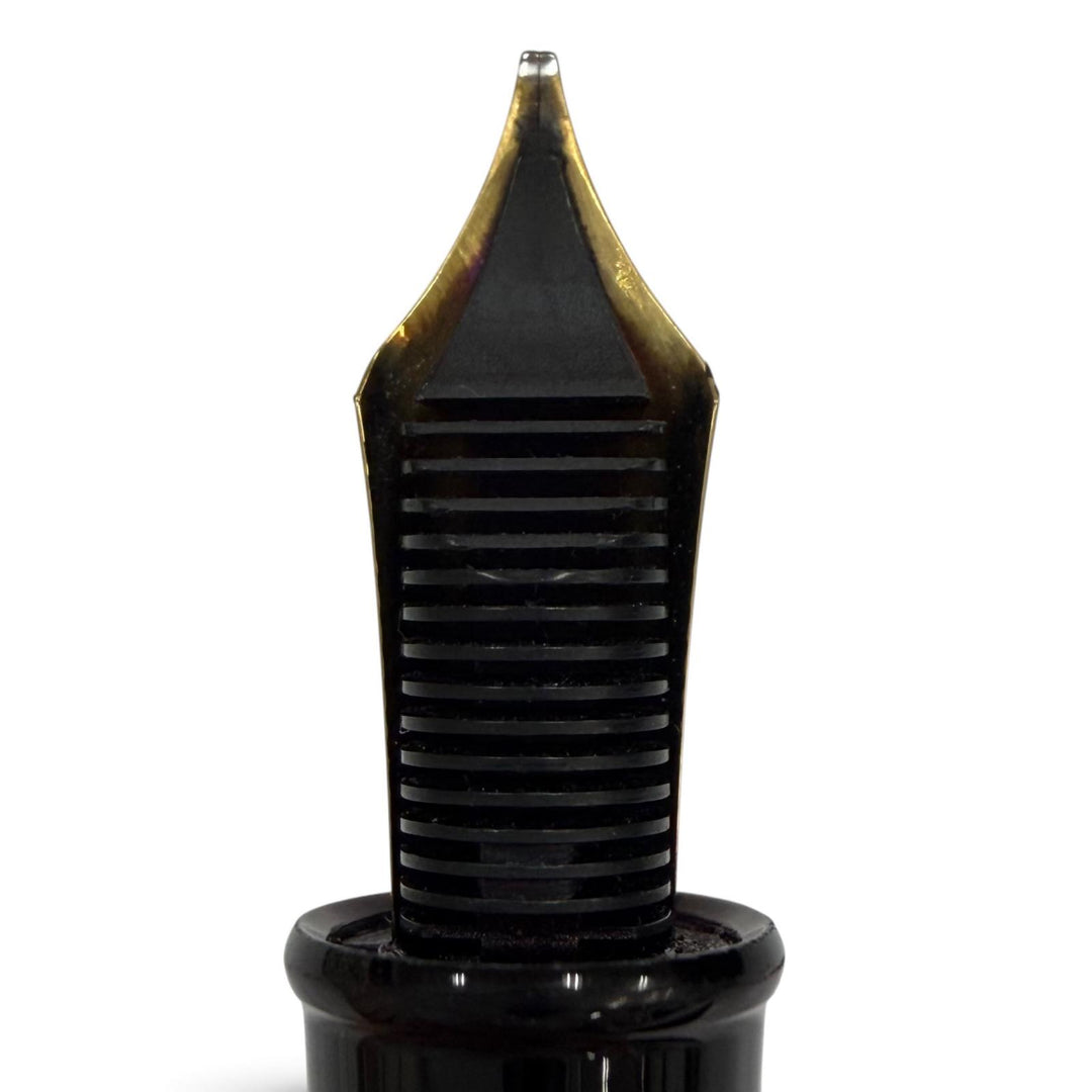 Great MONTBLANC fountain pen Author Series 1994: Oscar Wilde black 18K mens