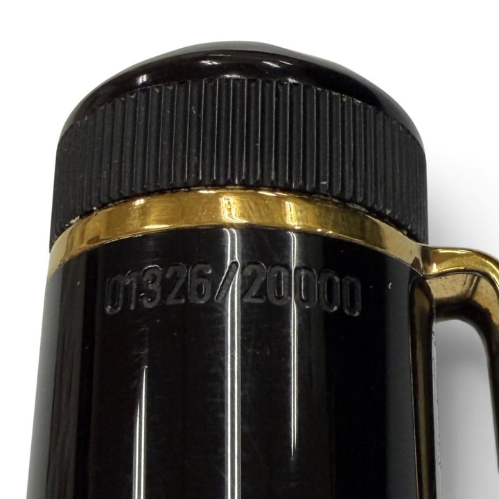 Great MONTBLANC fountain pen Author Series 1994: Oscar Wilde black 18K mens