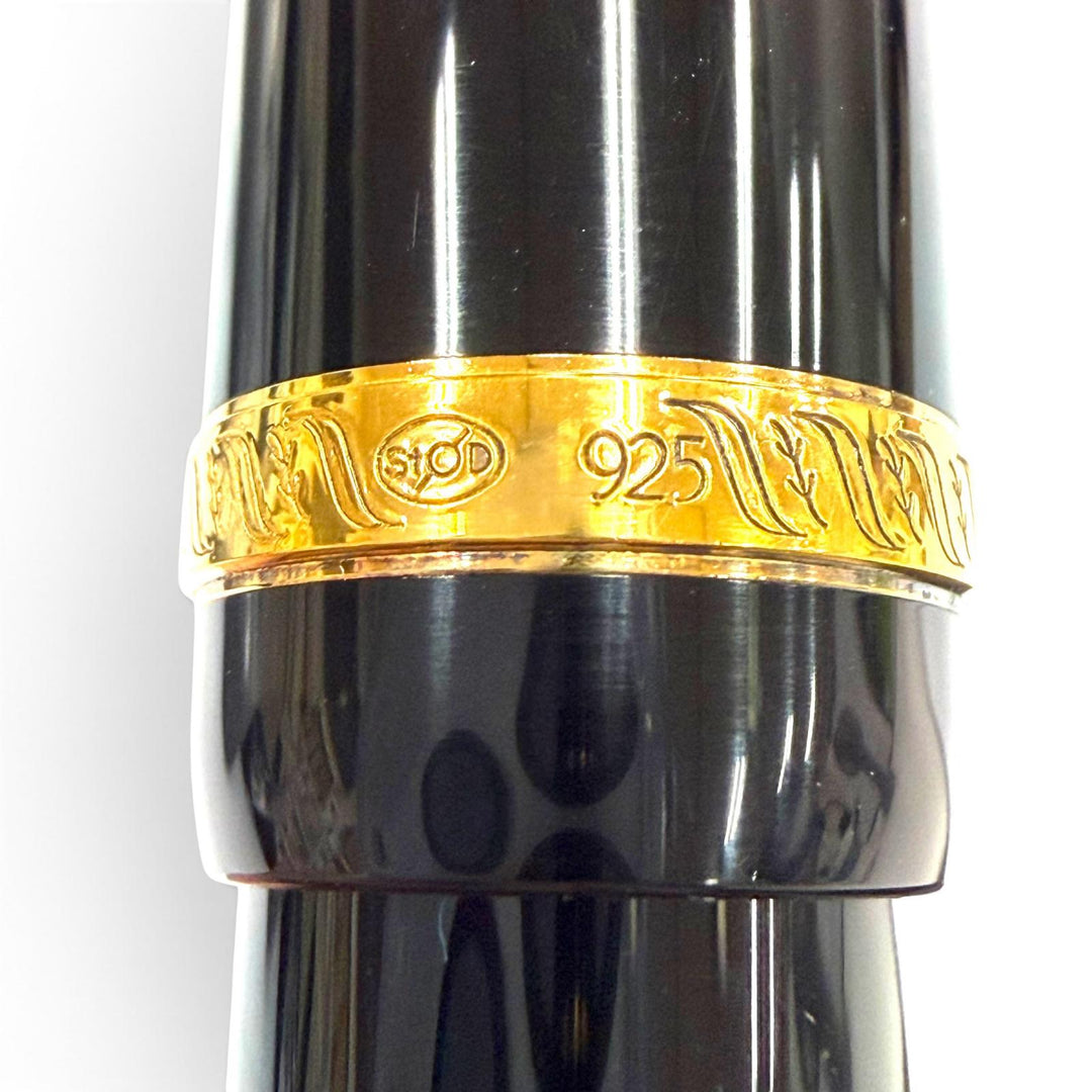 Very Good MONTBLANC fountain pen Limited Edition Artist Series 1995 Voltaire