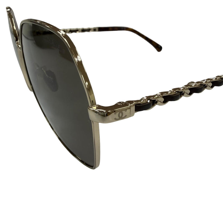 Great CHANEL sunglasses COCO Mark Hexagon Logo with Chain gold Women 4275-Q