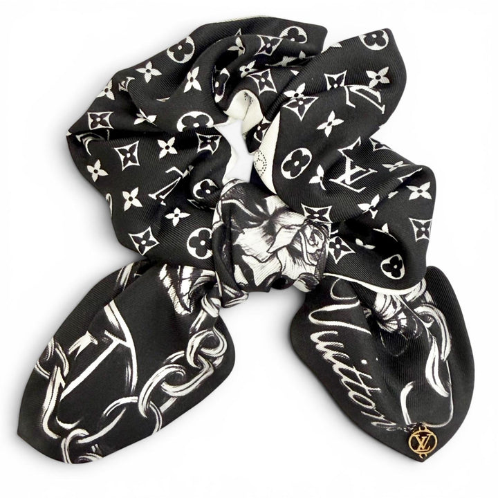 Excellent LOUIS VUITTON LV Bloom Scrunchie Monogram hair accessories S M96662