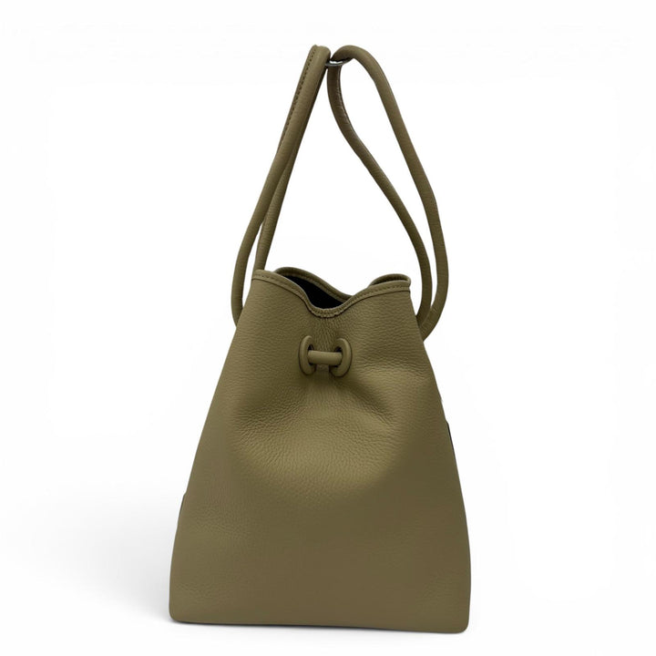 Pristine VASIC Handbag BOND bond Knot Design Leather 2-Way Shoulder Bag beige