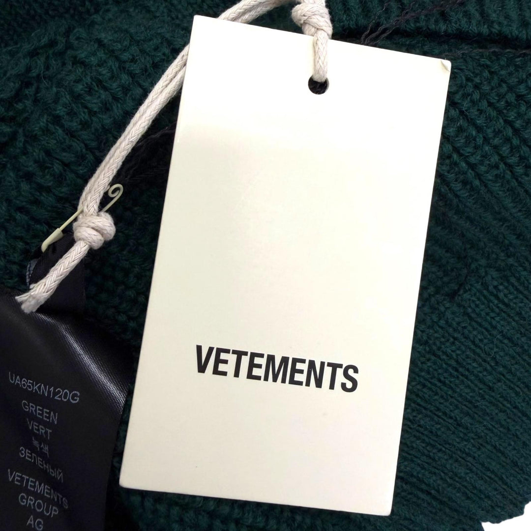 Pristine VETEMENTS sweater Destroyed V-neck knit green Virgin wool mens