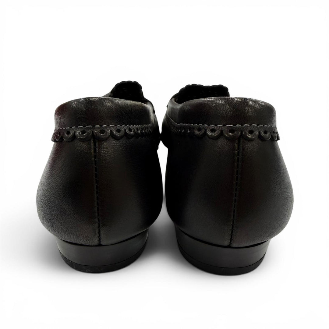 Excellent Salvatore Ferragamo pumps Flower patch leather flats black Women 7.5
