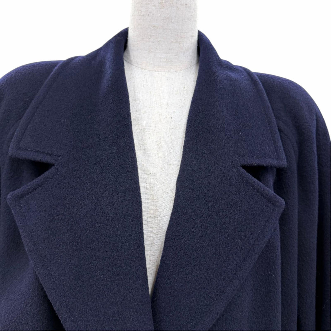 Great Herno A line coat 100% Silk with all-over patterned lining. Dark navy 42