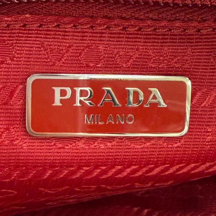 Pristine PRADA Re-Nylon Mini Pouch TriangleWith logo Nylon 1NE175