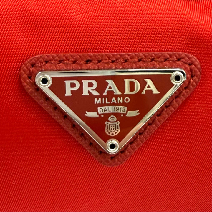 Pristine PRADA Re-Nylon Mini Pouch TriangleWith logo Nylon 1NE175