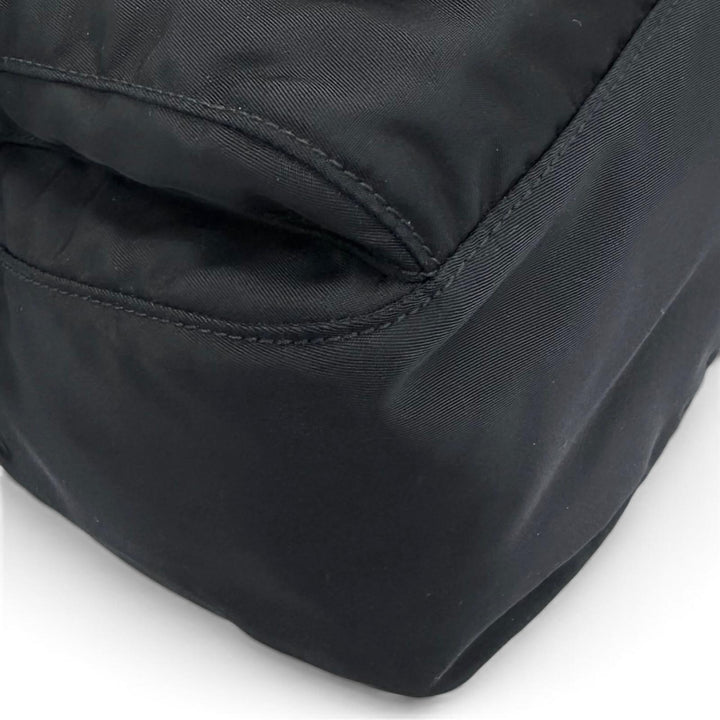 Great PRADA Shoulder Bag triangle logo triangle plate black Nylon mens 1BD953