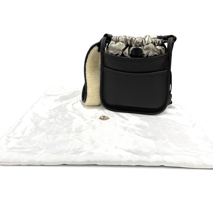 Excellent MONCLER Lania PM Shoulder Bag Logo patch, boa leather black Women