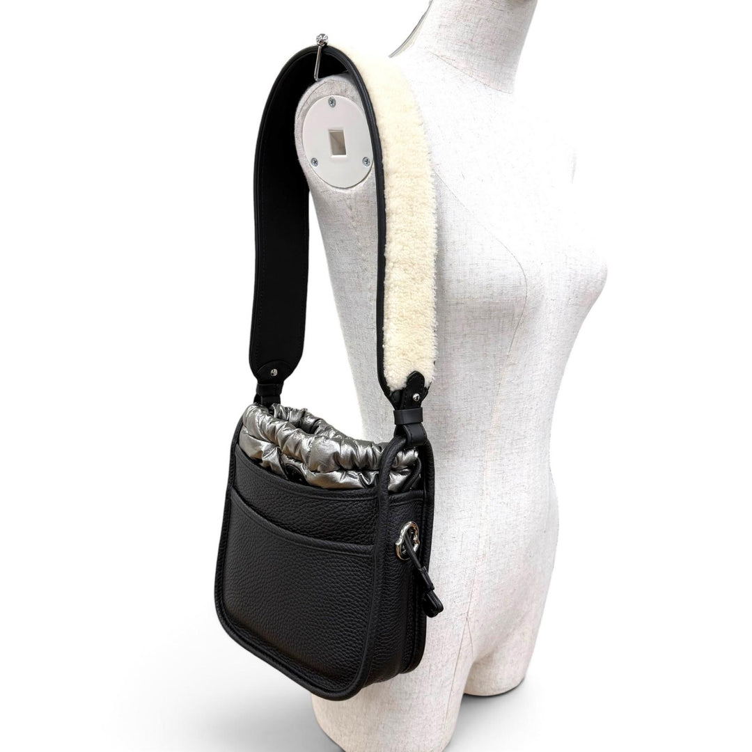 Excellent MONCLER Lania PM Shoulder Bag Logo patch, boa leather black Women