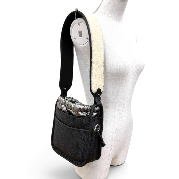 Excellent MONCLER Lania PM Shoulder Bag Logo patch, boa leather black Women