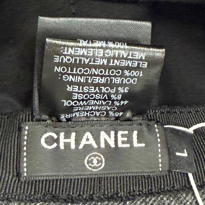 Pristine CHANEL COCO Mark Bucket Hat with Glittery Thread gray cashmere L 21B