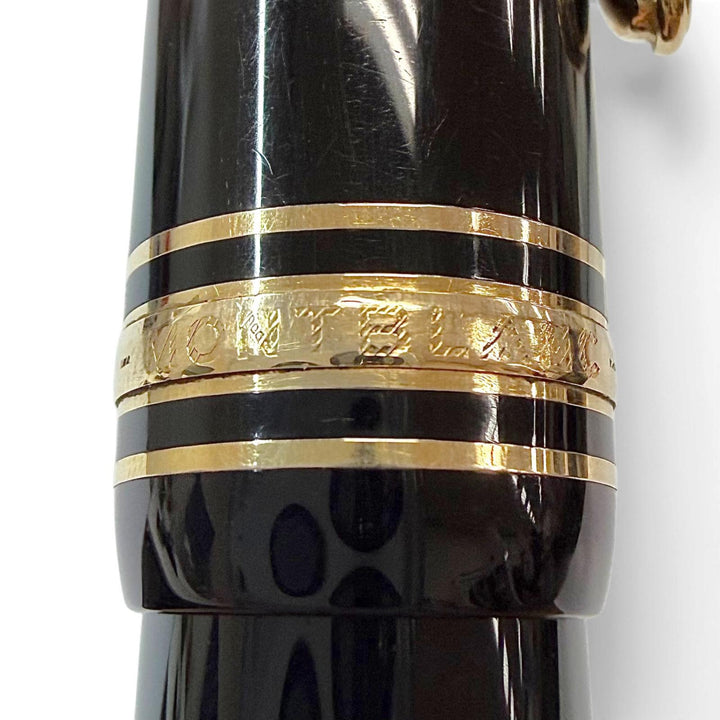 Great MONTBLANC fountain pen Meisterstück 146 white star black 14K mens