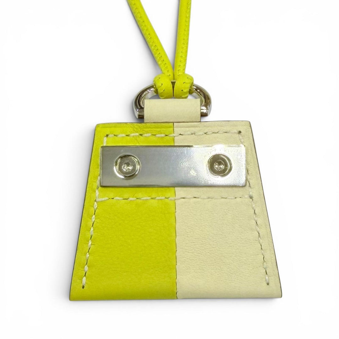 Pristine HERMES Necklace Mon Petit Kelly Necklace leather Women