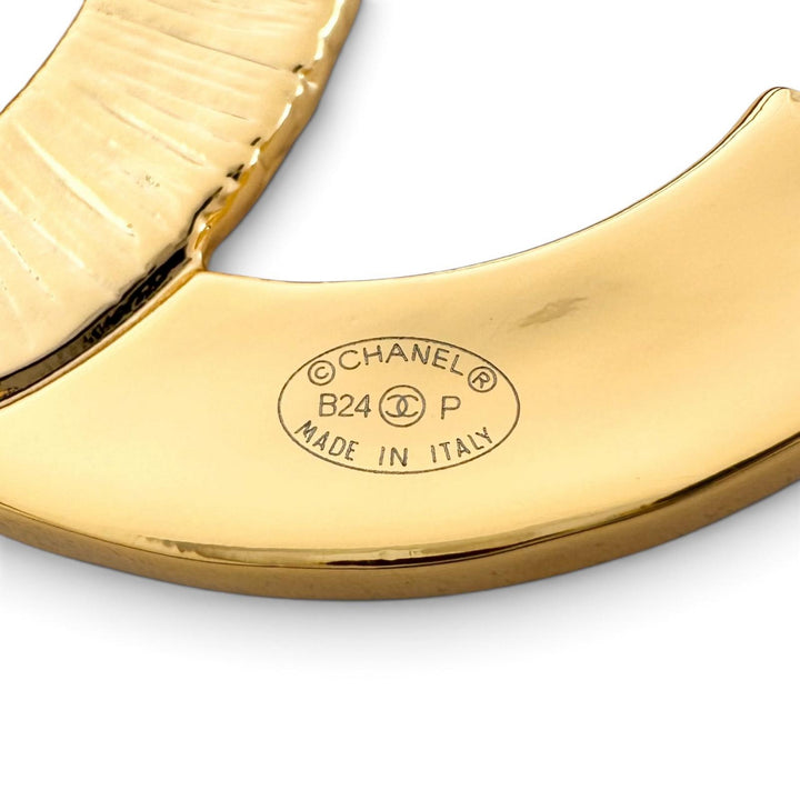 Excellent CHANEL Brooch Bicolor COCO Mark gold plating Women B24P